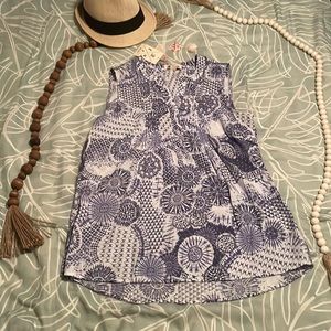 Casual or dressy tank top.